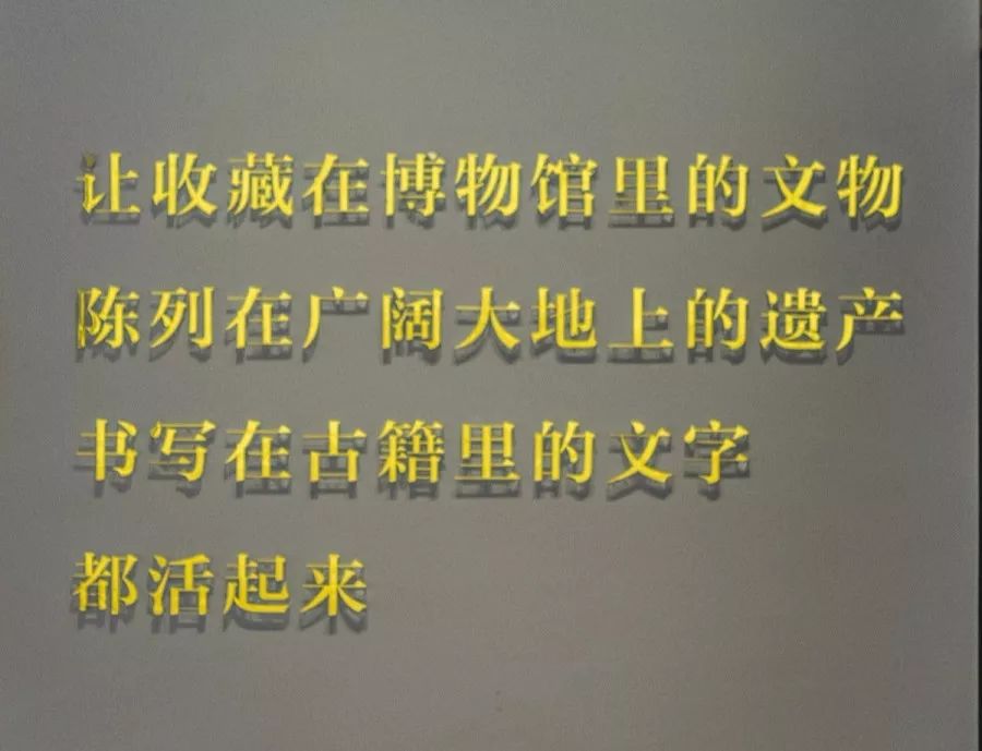 探索艺术与科技的完美融合，最美的书法字体生成器