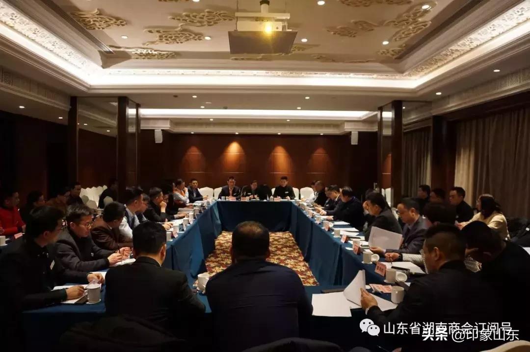 探索中国书画艺术品交易新蓝海，线上平台的崛起与影响