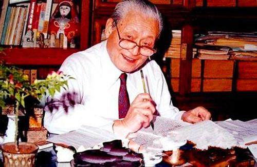 赵朴初，一位文化巨匠的传奇人生与深远影响