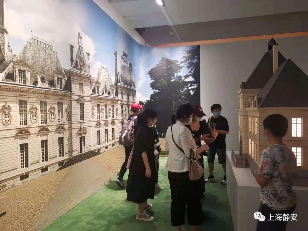 艺术展览图片，透视视觉的无限可能