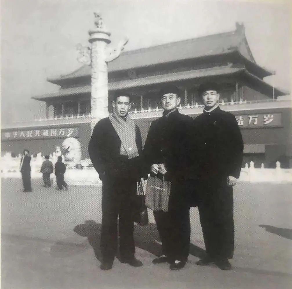 乍启典，以画笔绘就的诗意人生