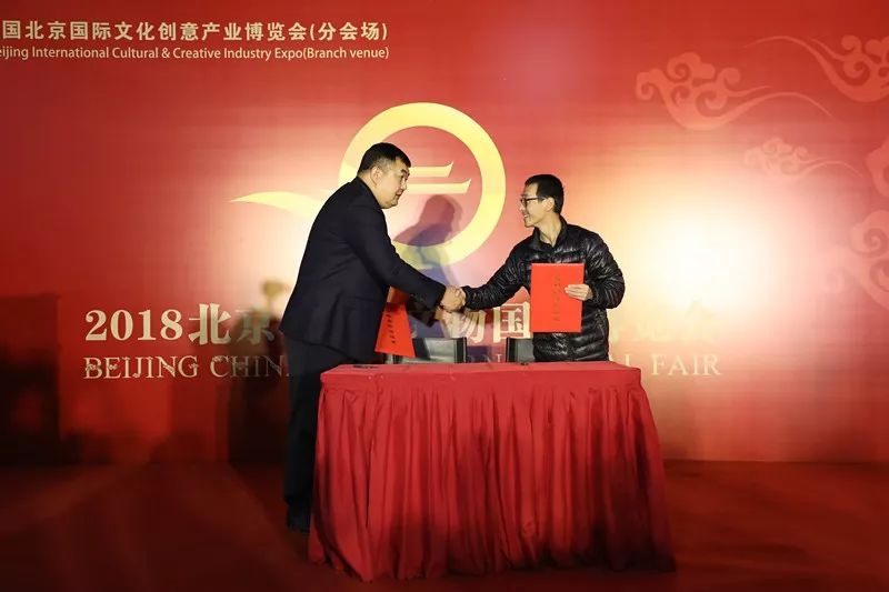 雅昌艺术品拍卖记录，透视中国艺术市场的变迁与趋势