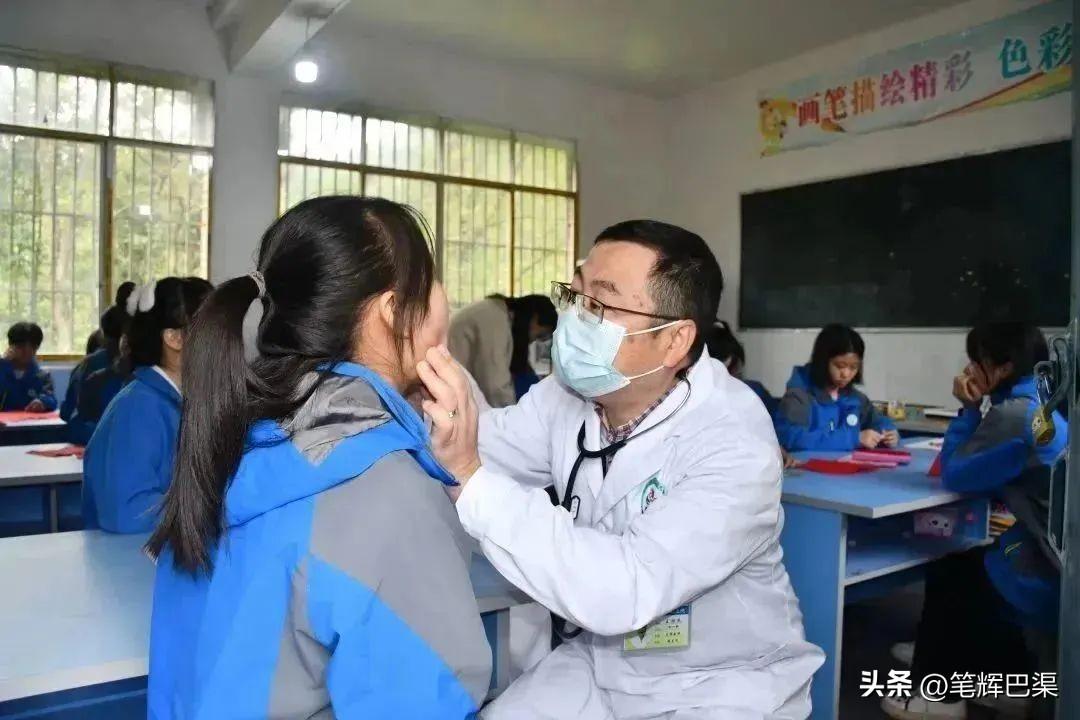 探索书法艺术殿堂，中国书法家协会书法考级中心官方网站报名指南