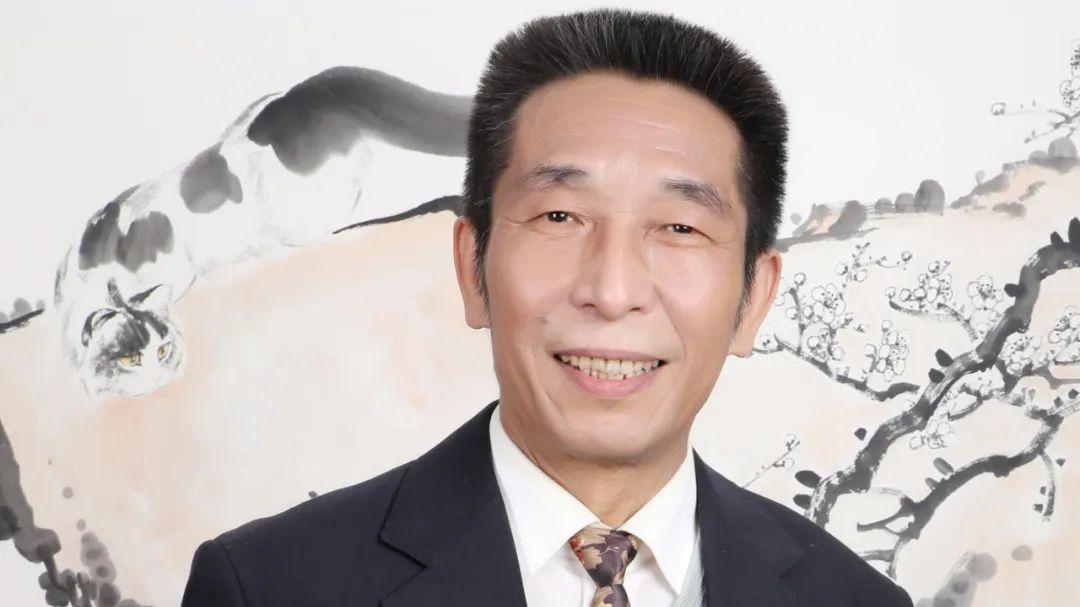 画家刘炜，笔触间的灵魂探索者