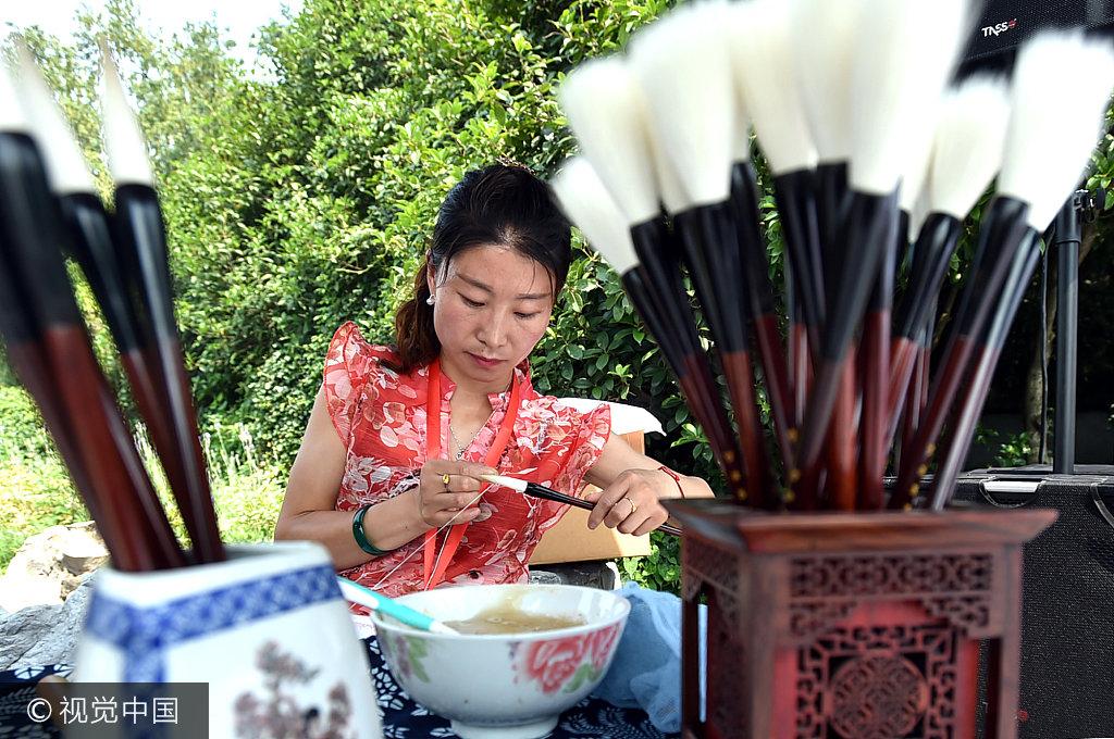 线上毛笔书法培训班，传统文化的现代传承
