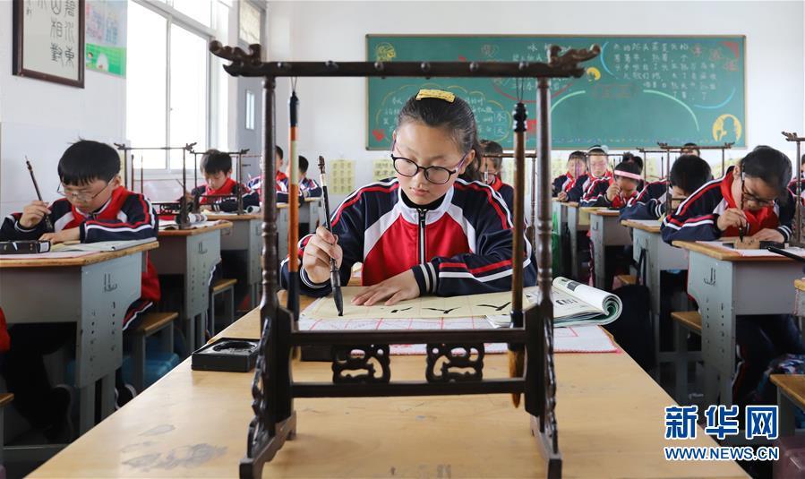 小学书法之美，一幅幅古诗作品中的墨香与诗意