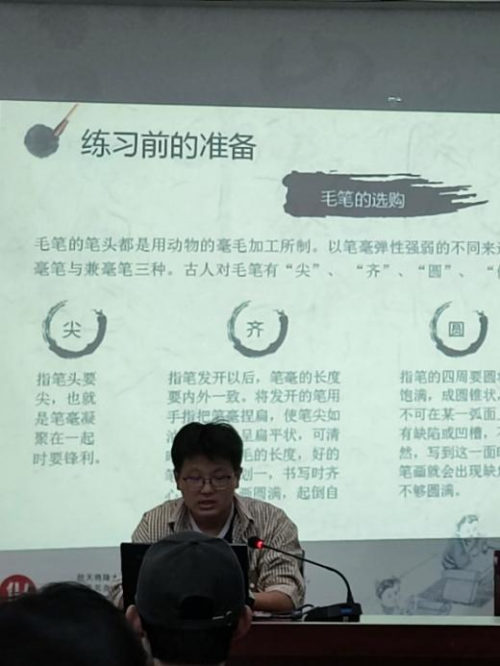 探索行草书法的艺术魅力，行草书法字帖的鉴赏与学习