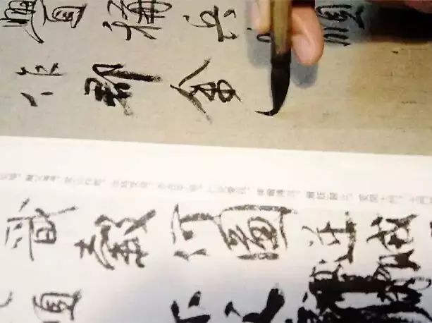 书法之美，一笔一划间的文化传承与心灵对话
