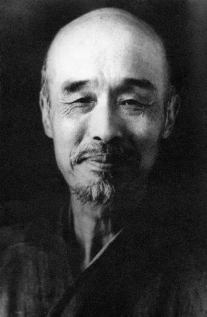探秘李叔同书法艺术，从笔墨间领略大师风范