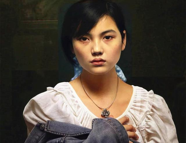 冷军画作少女，现实与梦幻的细腻交织