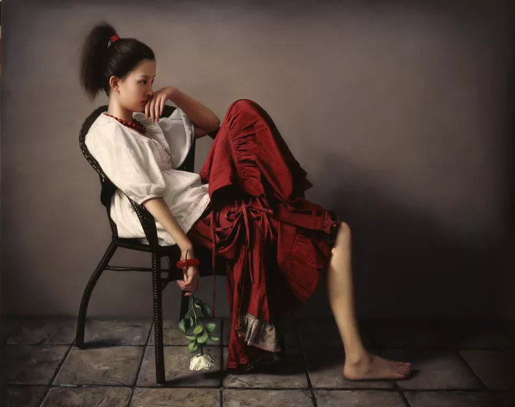 探秘李贵君的童女画，细腻笔触下的纯真世界