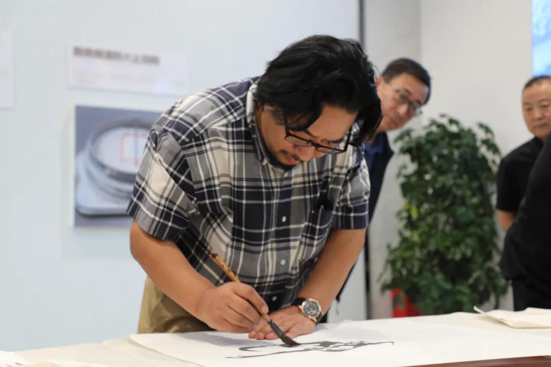 书法，从传统艺术到一级学科的跨越——探索其文化价值与教育意义