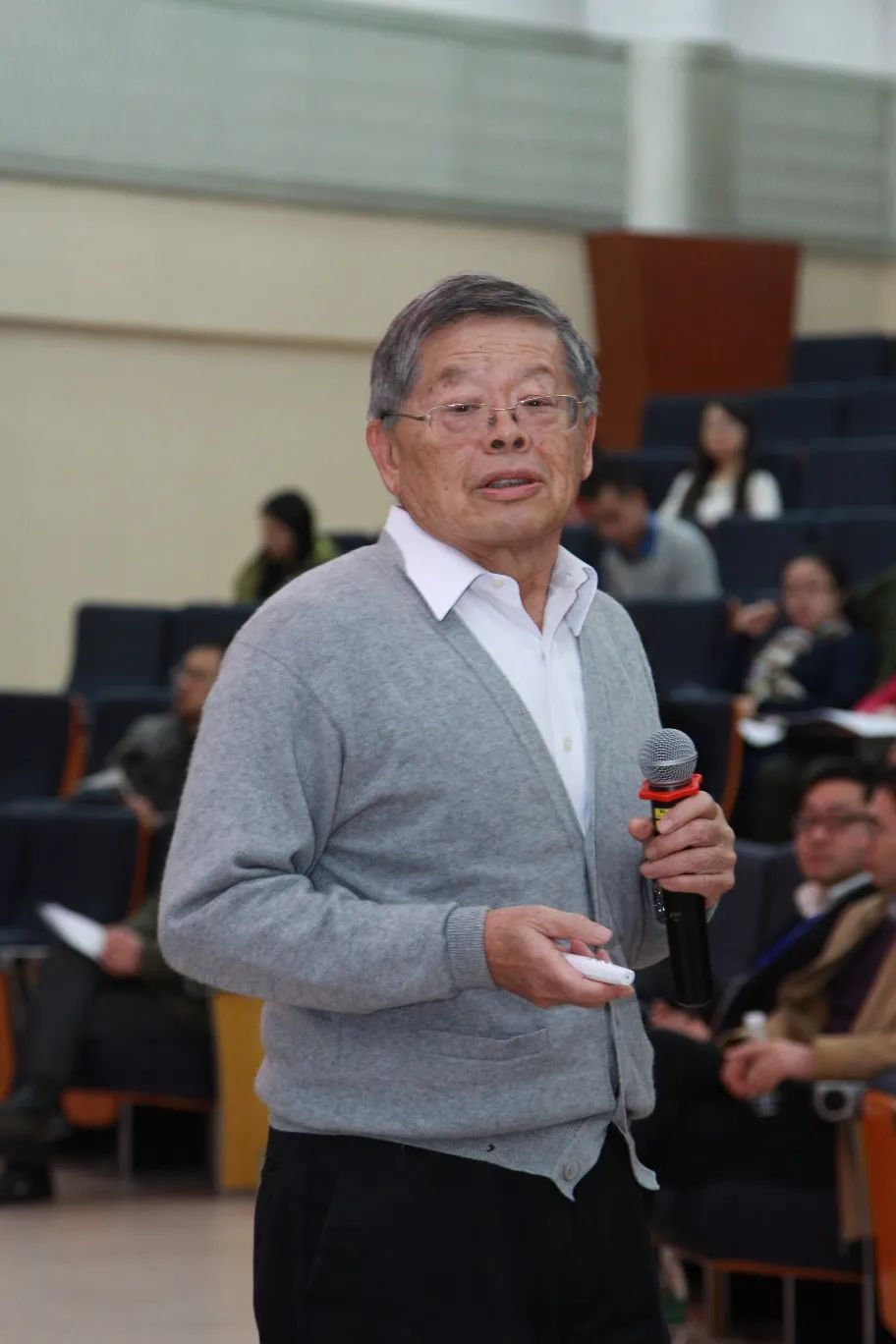 萧瀚与政法大学的学术探索与影响