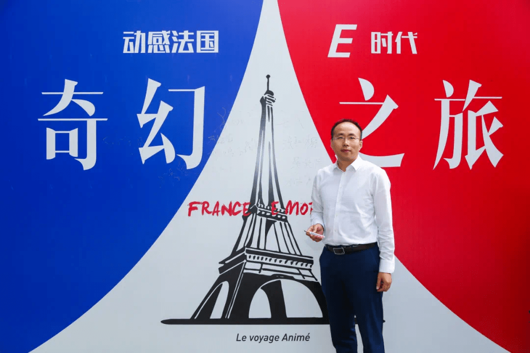 徐小云，以匠心筑梦，引领影视新风尚的制片人