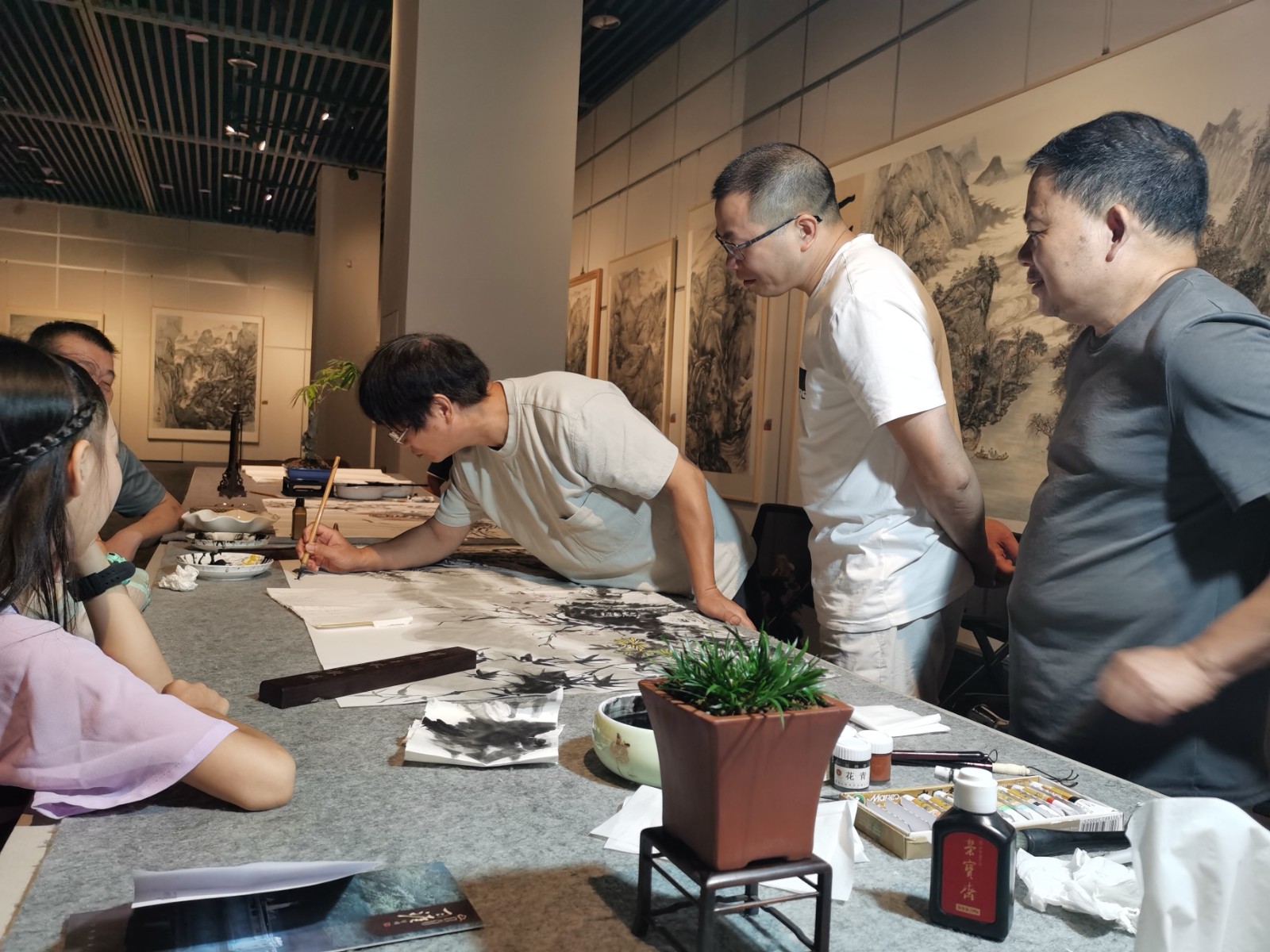 合法性视角下的中国诗书画家网，文化传承与创新的桥梁
