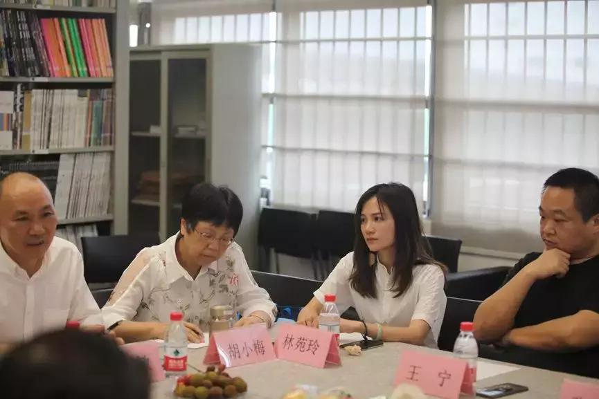 卖画平台大盘点，艺术与市场的桥梁
