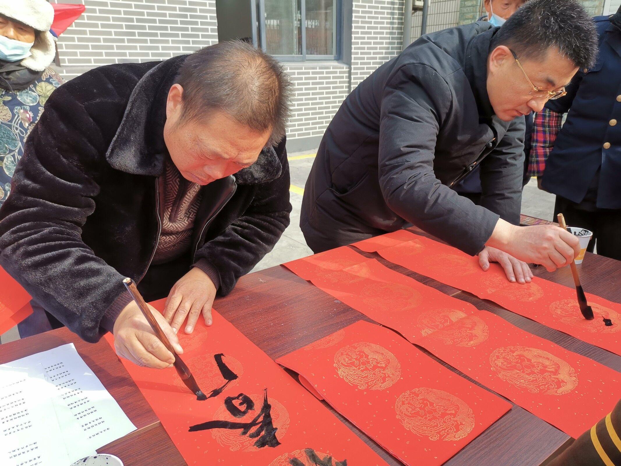 书法之美，墨香纸上的艺术画卷