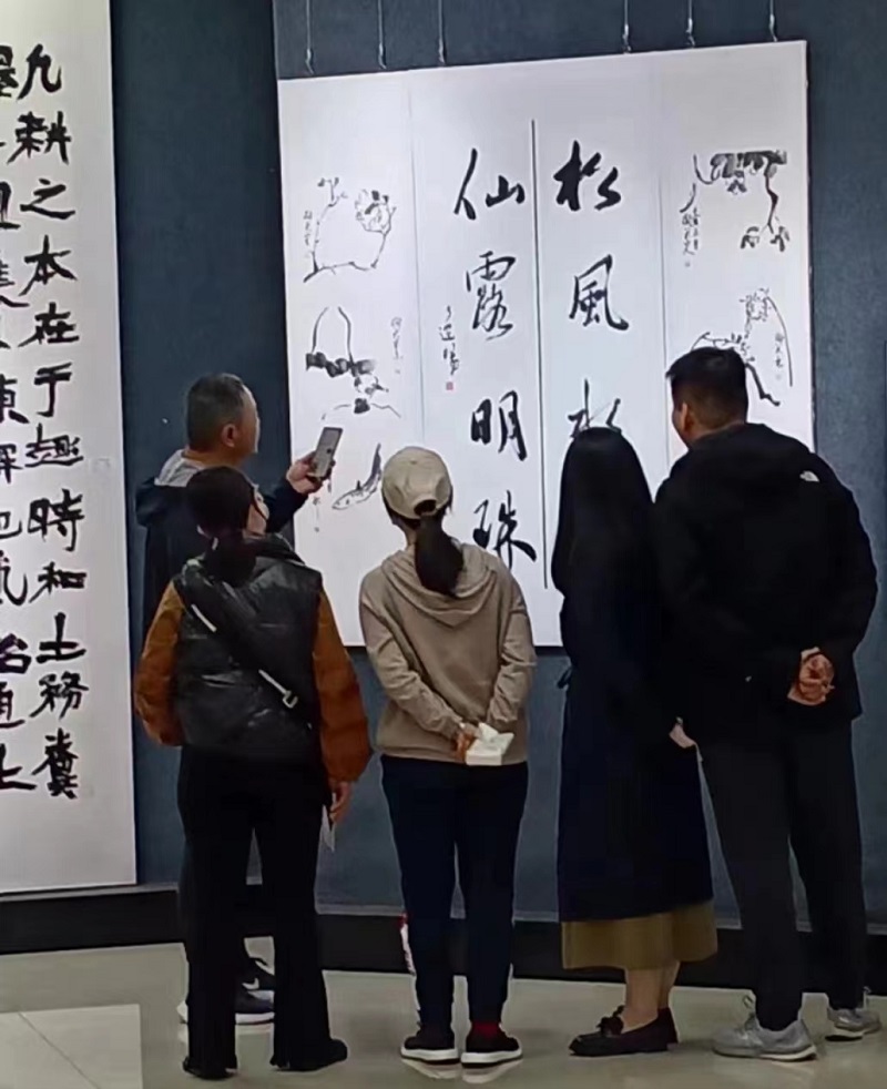艺术市场活力