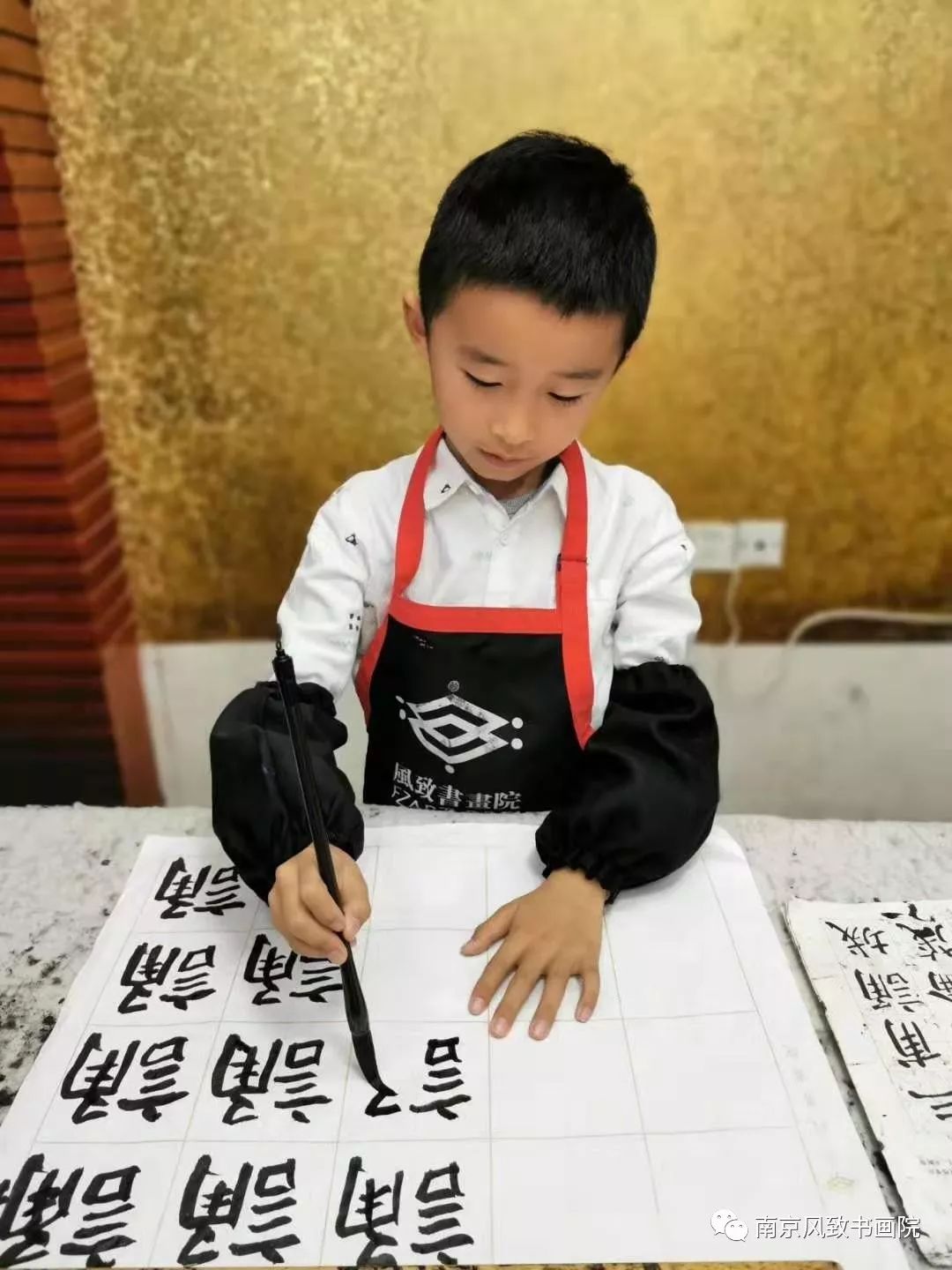 一年级学书法，开启孩子智慧与品格的双重之旅